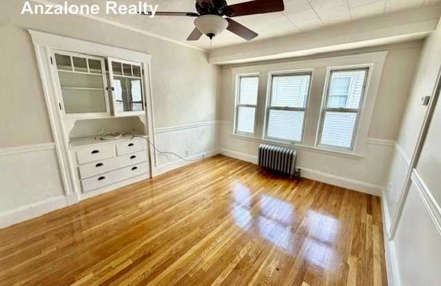 272 Willis Ave. Gallery 4