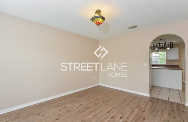 3904 Stonefield Drive Gallery 3