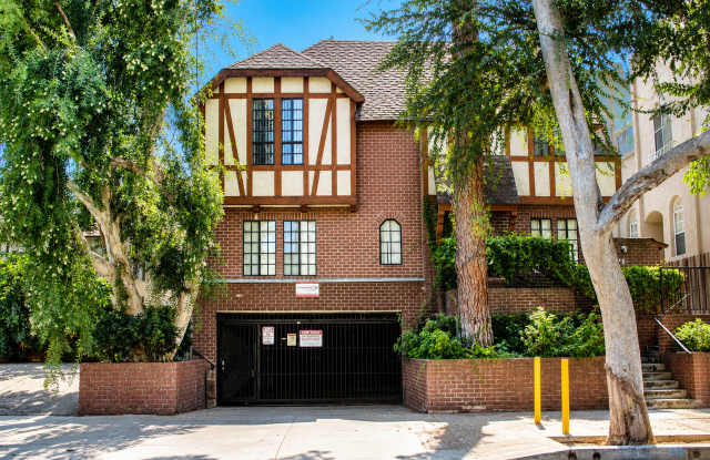 Charming Tudor-Style Apartments in Prime Sherman Oaks Location photos photos
