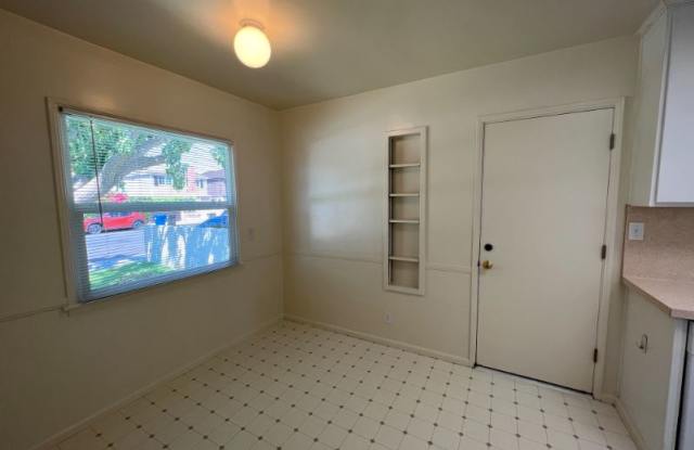 3000 Yale Ave Gallery 4