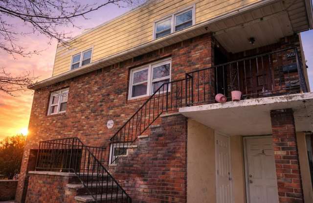 300 CATOR AVE photos photos