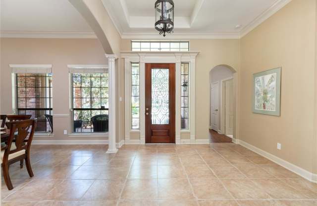 2226 Spring Lake Park Lane Gallery 4