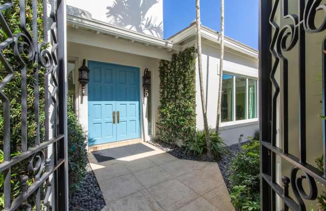 2369 Golf Brook Drive Gallery 2