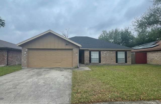 Charming Southside  3-Bedroom, 2-Bath Home for Lease photos photos