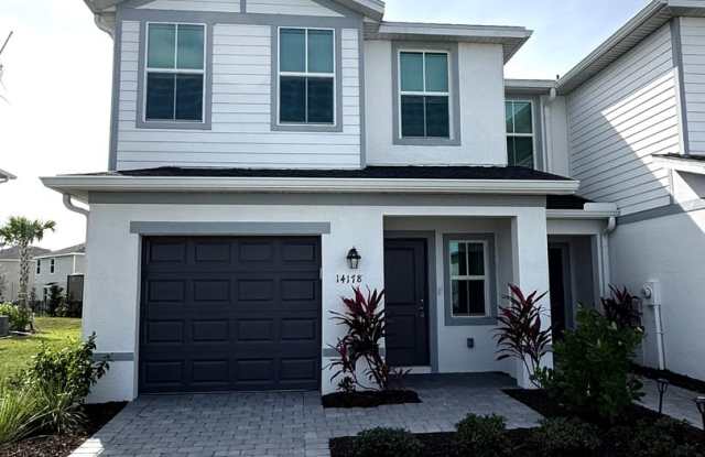 3-Bed/ 2.5- Bath Modern Townhouse in Lakewood Ranch Premier Community- LOW MOVE-IN COSTS! - 14178 Lilac Sky Terrace, Manatee County, FL 34211