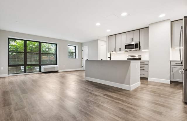 The Residences at Capital Crescent Trail Gallery 4
