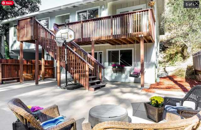 Family Friendly Home with Easy Commute Access in Scotts Valley! photos photos