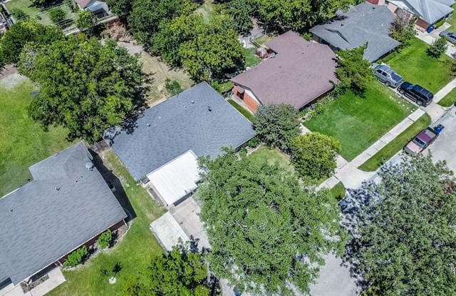 2631 Jonesboro Avenue - 2631 Jonesboro Avenue, Dallas, TX 75228