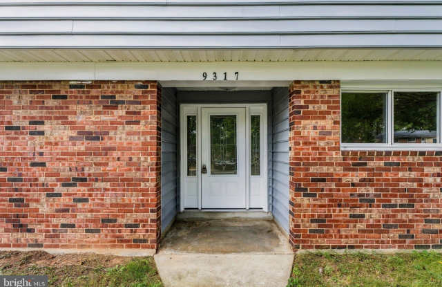 9317 WOODBERRY Street Gallery 4