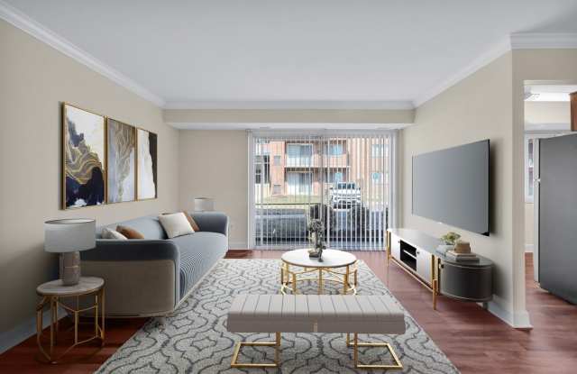 Washington Square Apartments Gallery 4