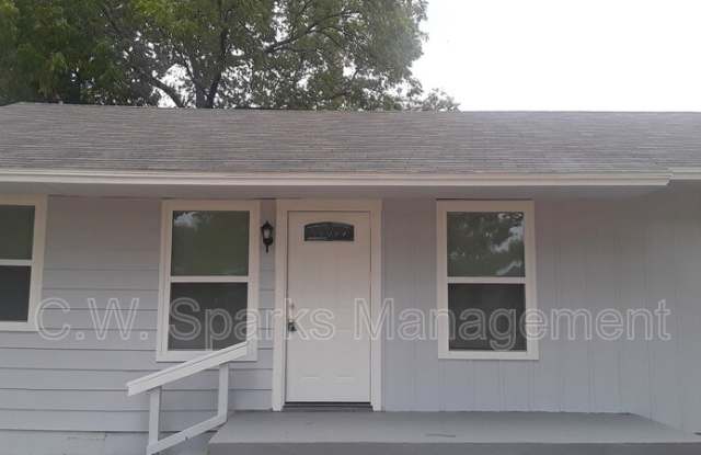 2133 Glenfield Ave Gallery 2