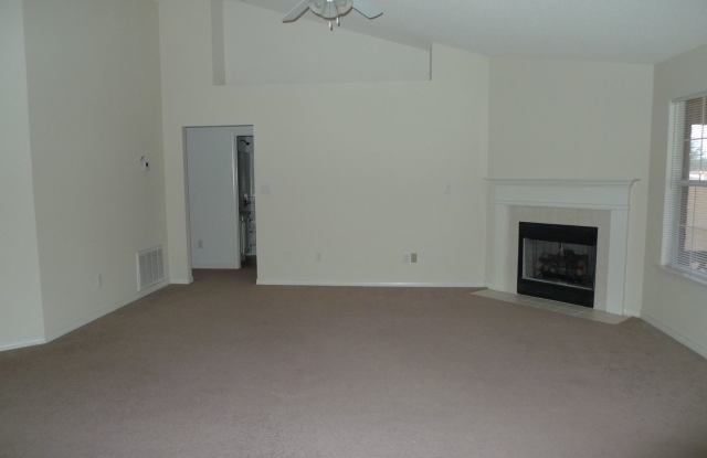 8958 Turf Creek Dr. Gallery 3