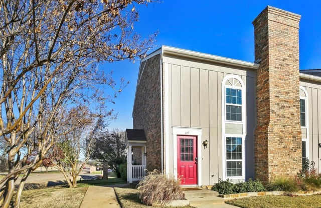 69 Winchester Drive - 69 Winchester Drive, Euless, TX 76039