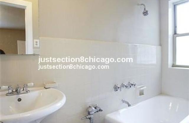 10521 S MICHIGAN Gallery 3