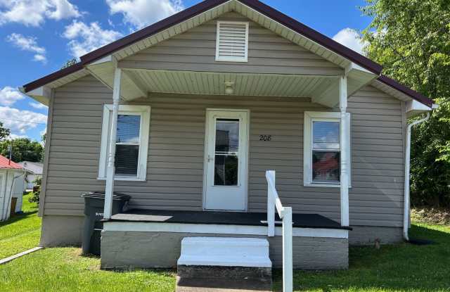 2 Bedroom / 1 Bath Home Kingsport TN photos photos