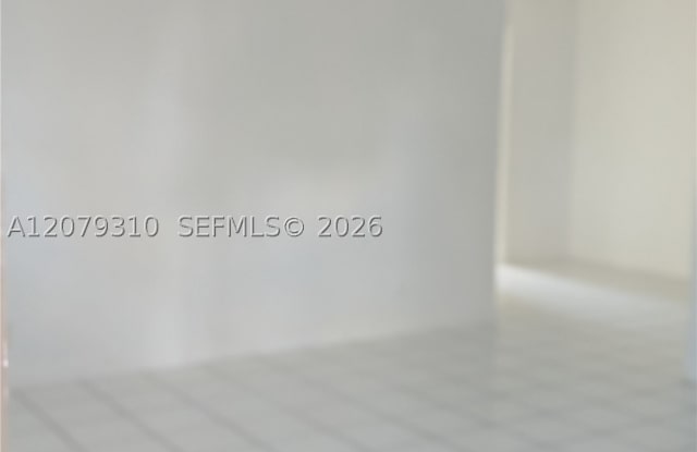 1830 Sheridan St Gallery 1