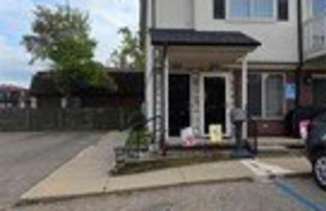 38604 Meadowdale Street Gallery 2