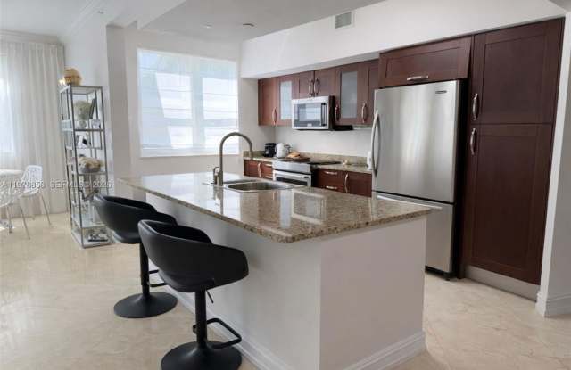 20000 E Country Club Drive 311, Aventura, FL 33180 photos photos