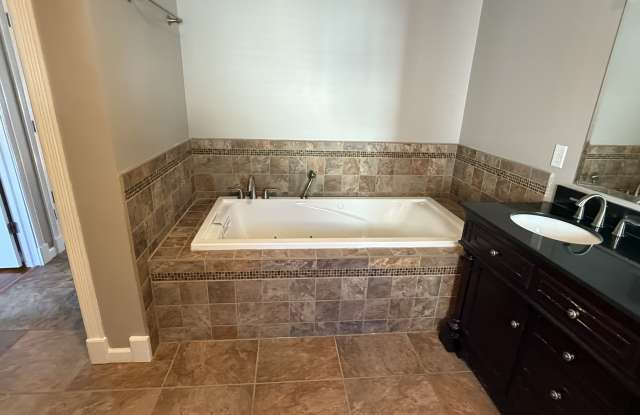 233 Country Club Road photos photos