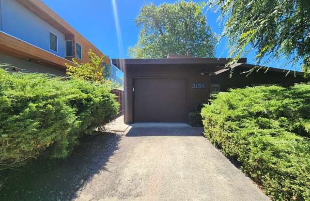 2 Bedroom 1 Bath Home Available Now in Palo Alto! - 3158 Emerson Street, Palo Alto, CA 94306