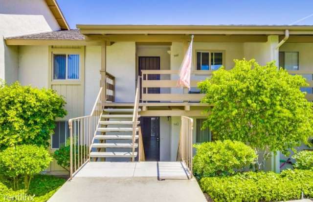942 Knoll Vista Dr Gallery 3