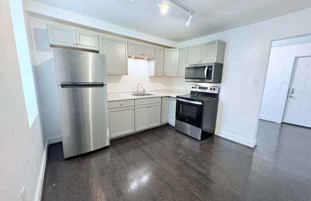 214 W Hope Ave, One Bedroom House - Special Available – Contact Our Office for Details photos photos