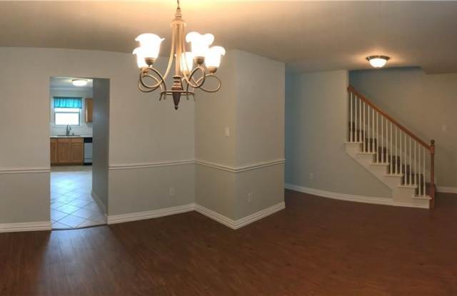 3490 Hawthorne Trail Gallery 3