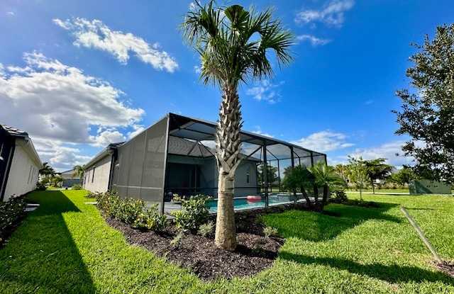 5856 Sunningdale Street Gallery 2