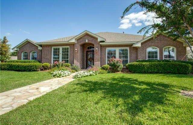 3301 Riverwell Court - 3301 Riverwell Court, Fort Worth, TX 76116