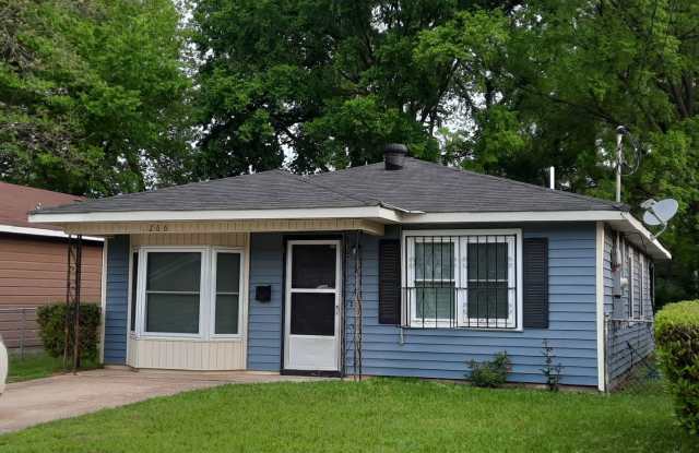 266 E. Dudley, Shreveport, LA  71104 photos photos