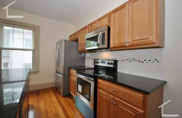 HOT BRIGHTON LISTING!!!! - 62 Englewood Avenue, Boston, MA 02135 HOT BRIGHTON LISTING!!!! - 62 Englewood Avenue, Boston, MA 02135