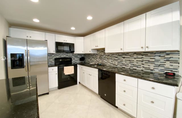 583 Normandy M - 583 Normandy Lane, Palm Beach County, FL 33484