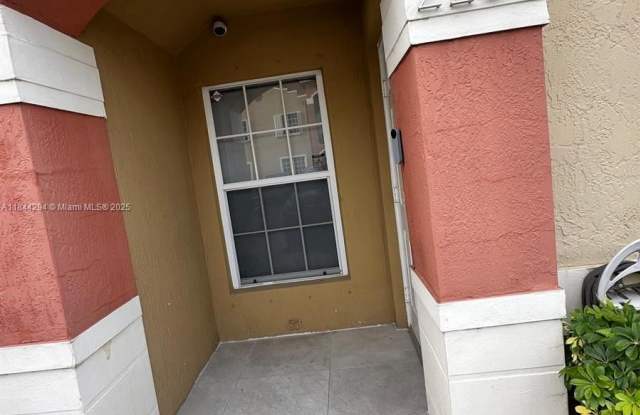 13447 SW 154th St photos photos