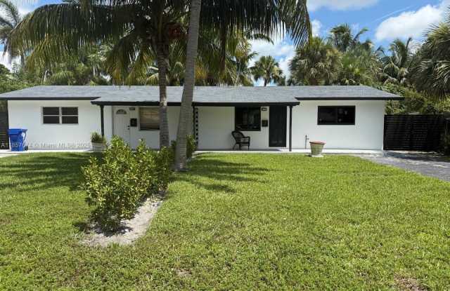 2927 SW 19th St photos photos