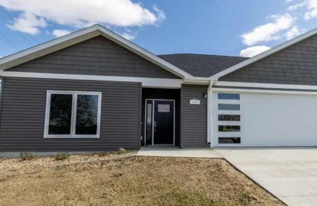 Newly Built 4 bedroom 3 bathroom Twinhome for Rent!!! photos photos