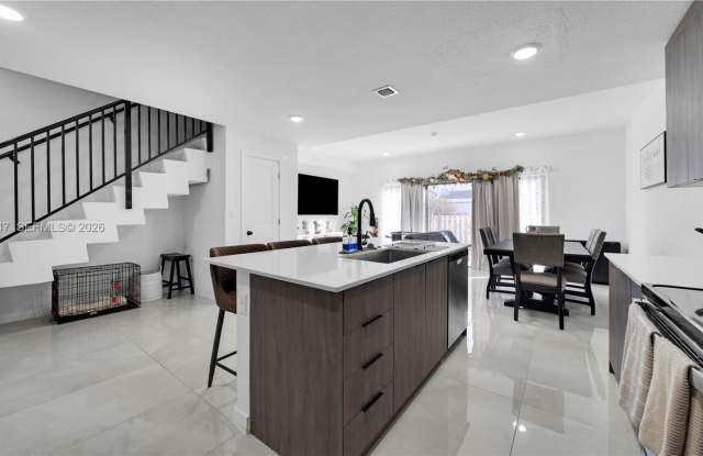 417 NW 13th CT photos photos 417 NW 13th CT photos photos