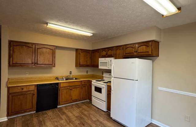 Renovated Duplex in Auburn! - 1378 Kent Drive, Auburn, AL 36830