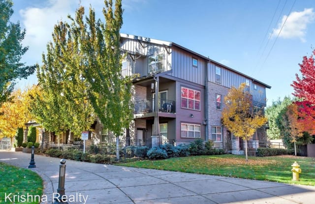 726 NE Newstead Ln - 726 Northeast Newstead Lane, Hillsboro, OR 97006