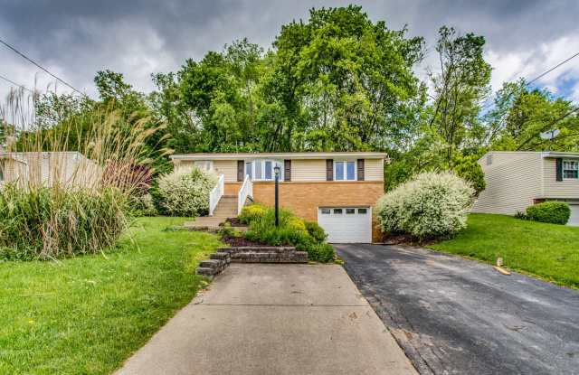 AVAILABLE MID-SEPTEMBER! Gorgeous 3-bedroom in Pleasant Hills! photos photos