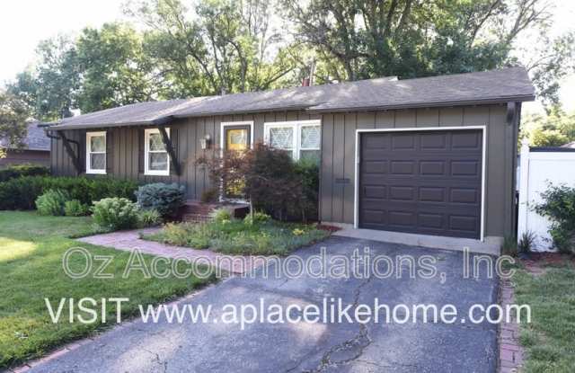 8870 Westbrooke Dr photos photos
