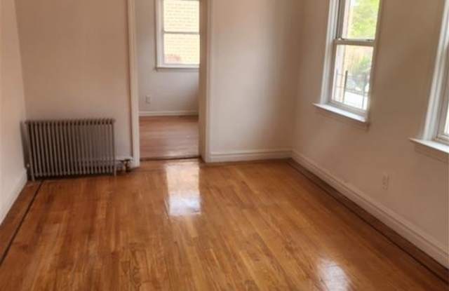 1704 Radcliff Avenue Gallery 2