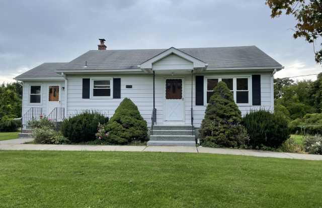 60 Bloomingrove Drive photos photos