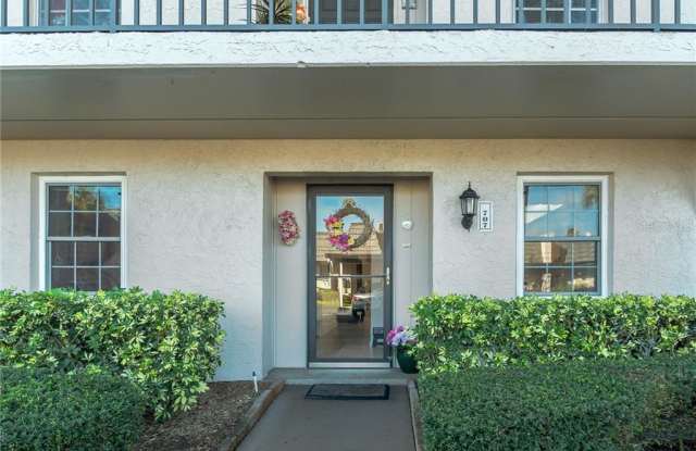 707 CORDOVA GREEN Gallery 2