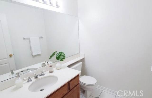 5610 Rostrata Avenue Gallery 3