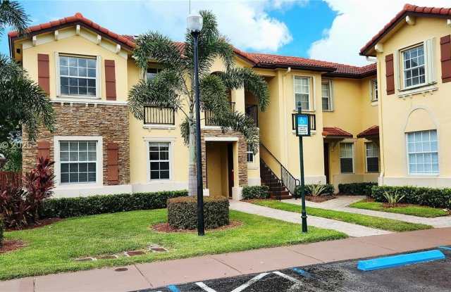 3350 NE 13th Cir Dr photos photos