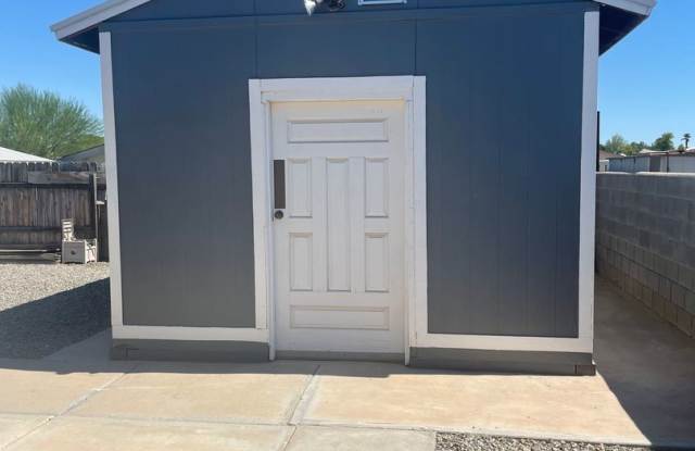 CITRUS VIEW/ 55+ Community 3 bedroom home available now. - 5101 33rd Place, Yuma, AZ 85365