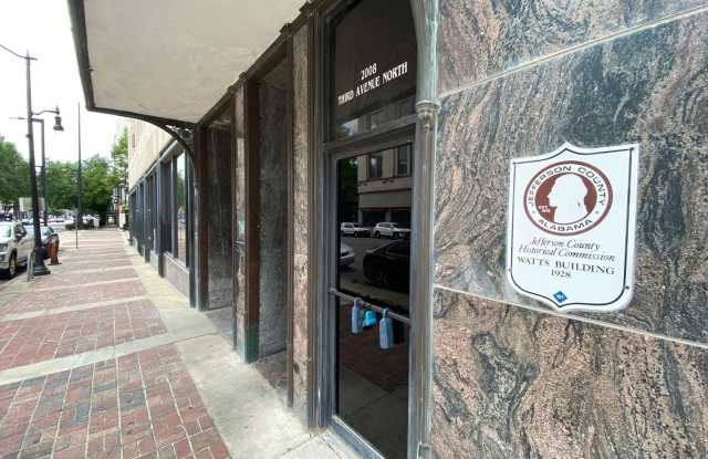Loft for Rent in the Watts Tower in downtown Birmingham! Available to View Now!!! Gallery 3