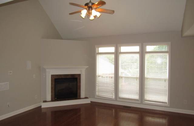5004 Walden Woods Drive Gallery 3