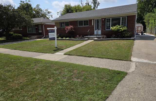 29215 Badelt Street Gallery 1
