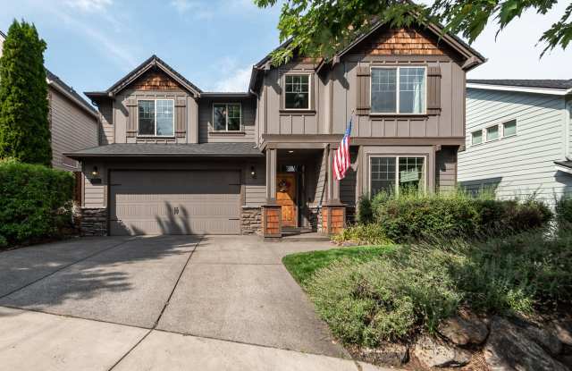 4-Bedroom Home Near Pine Nursery Park Smart Upgrades  Spacious Yard photos photos